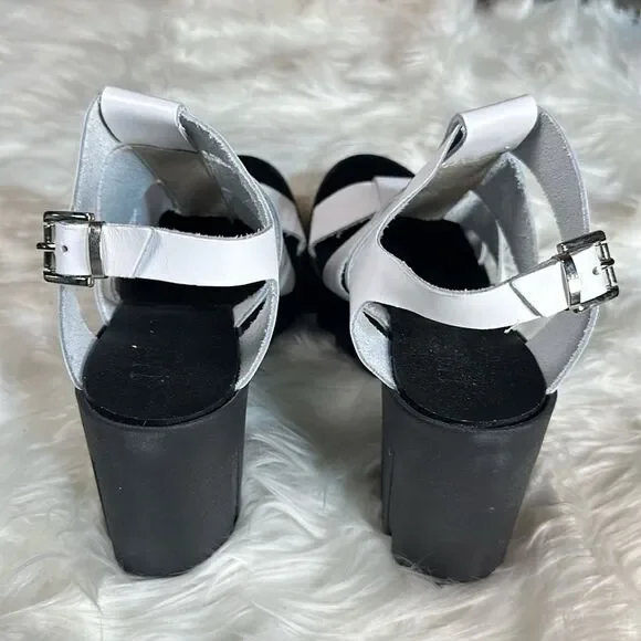 New white and black wedges - Picture 3 of 8